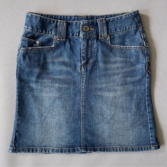 American Eagle Outfitters Dresses & Skirts - American Eagle Outfitters y2k Denim Skirt